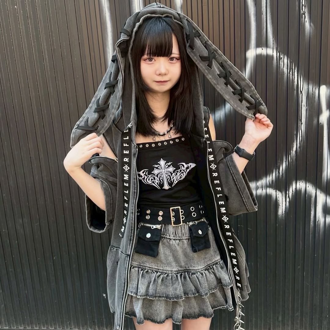 【STAFF】