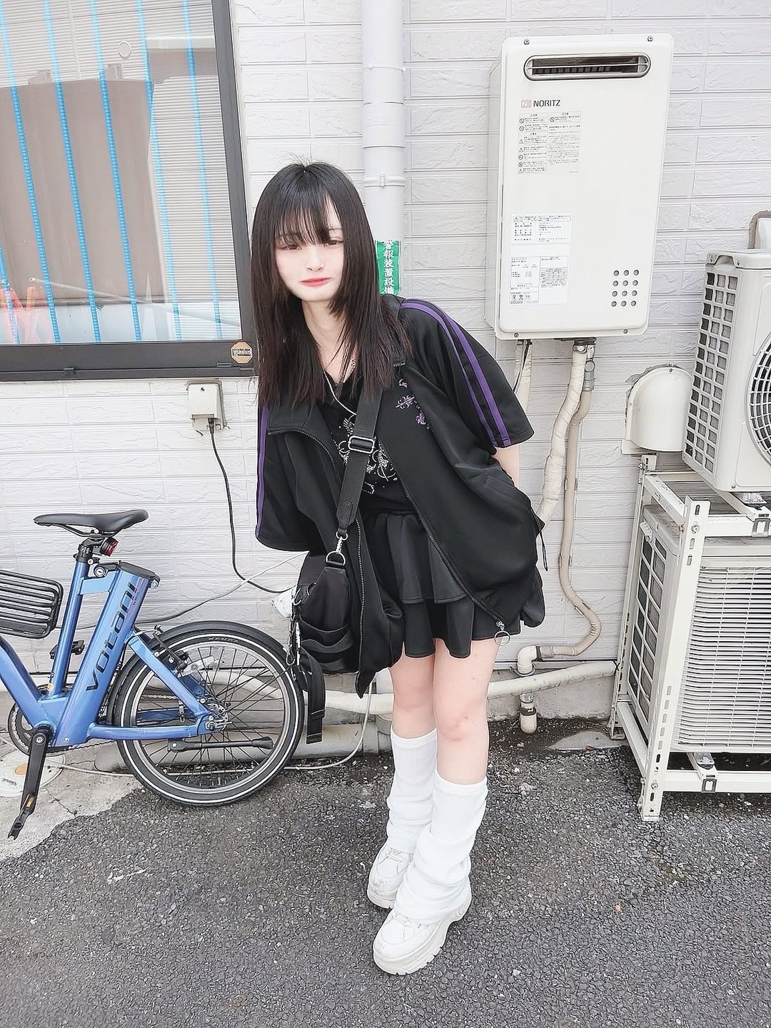 【STAFF】