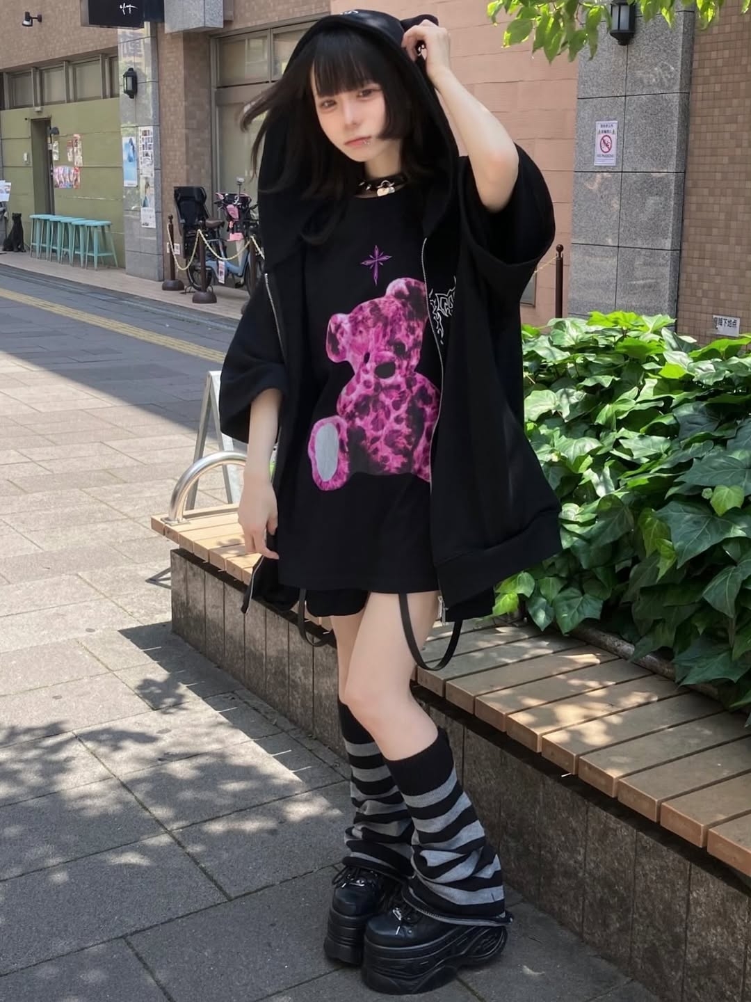 【STAFF】