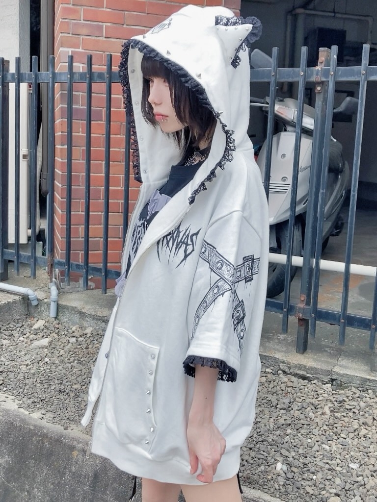 Staff Snap